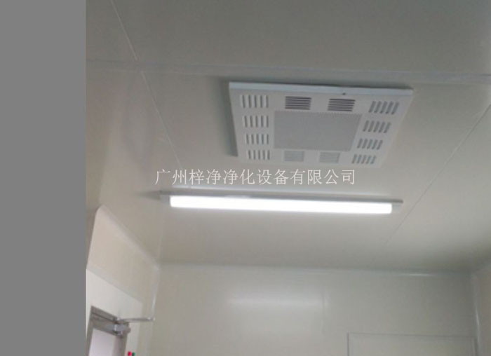 高效送風(fēng)口的尺寸效率要求，必須符合潔凈車(chē)間現(xiàn)場(chǎng)設(shè)計(jì)要求和客戶(hù)應(yīng)用標(biāo)準(zhǔn)。