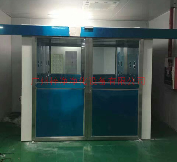 自動門風(fēng)淋室感應(yīng)探測器探測到有人進(jìn)入時,將脈沖信號傳給主控器 自動門風(fēng)淋室感應(yīng)探測器探測到有人進(jìn)入時,將脈沖信號傳給主控器