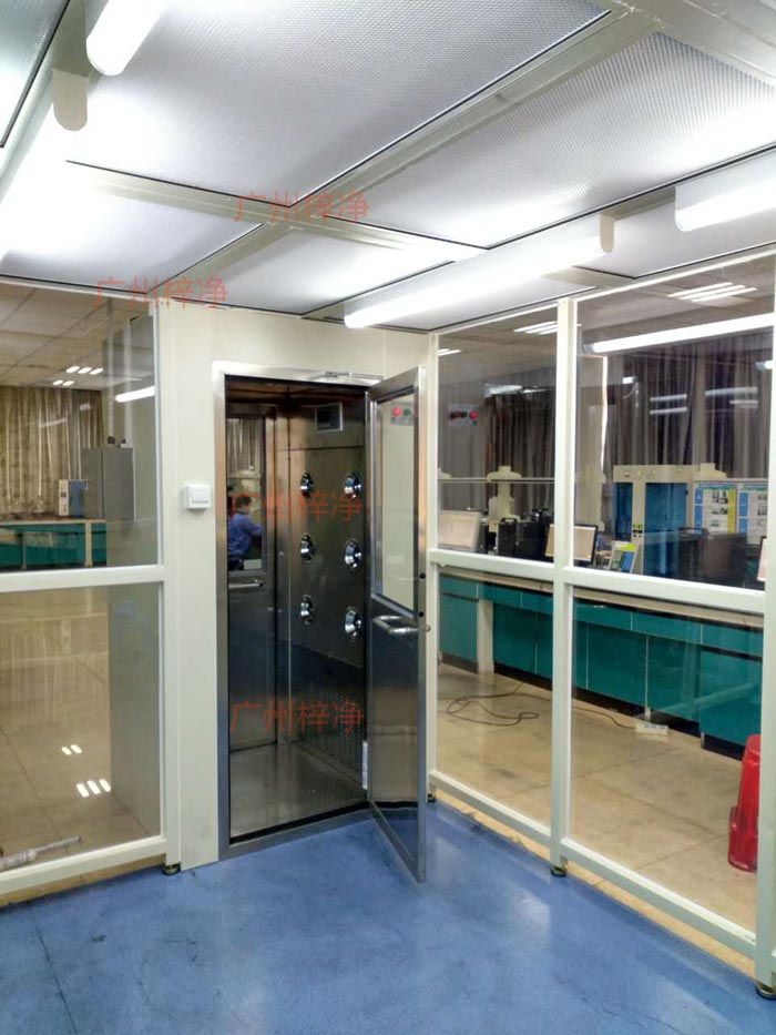 風(fēng)淋室和潔凈棚搭配 風(fēng)淋室和潔凈棚搭配